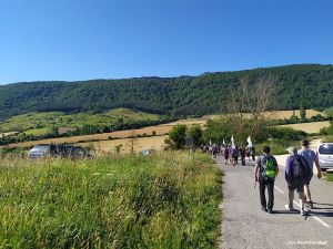 Arabako Mendiak Aske Iturrietara egindako mendi martxa. 1